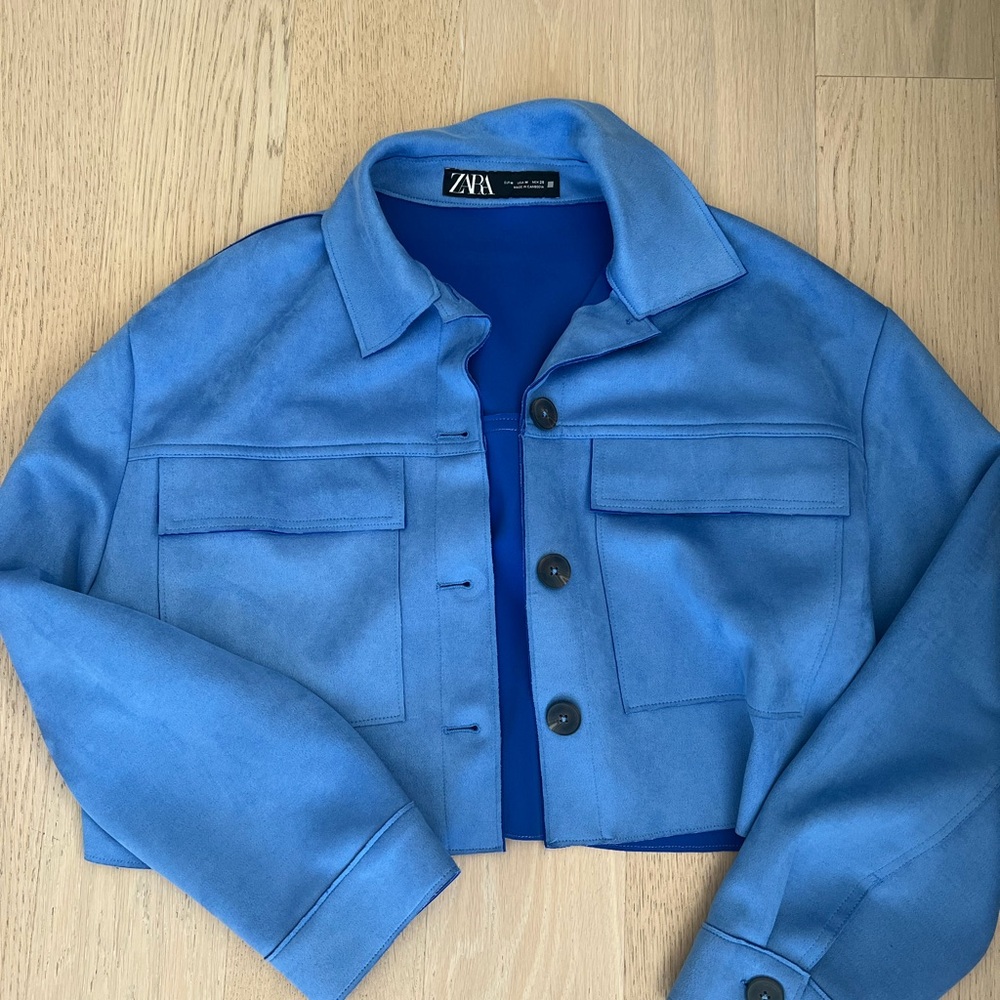 Zara Women’s Vibrant Blue Button-Up Cropped Suede Jacket